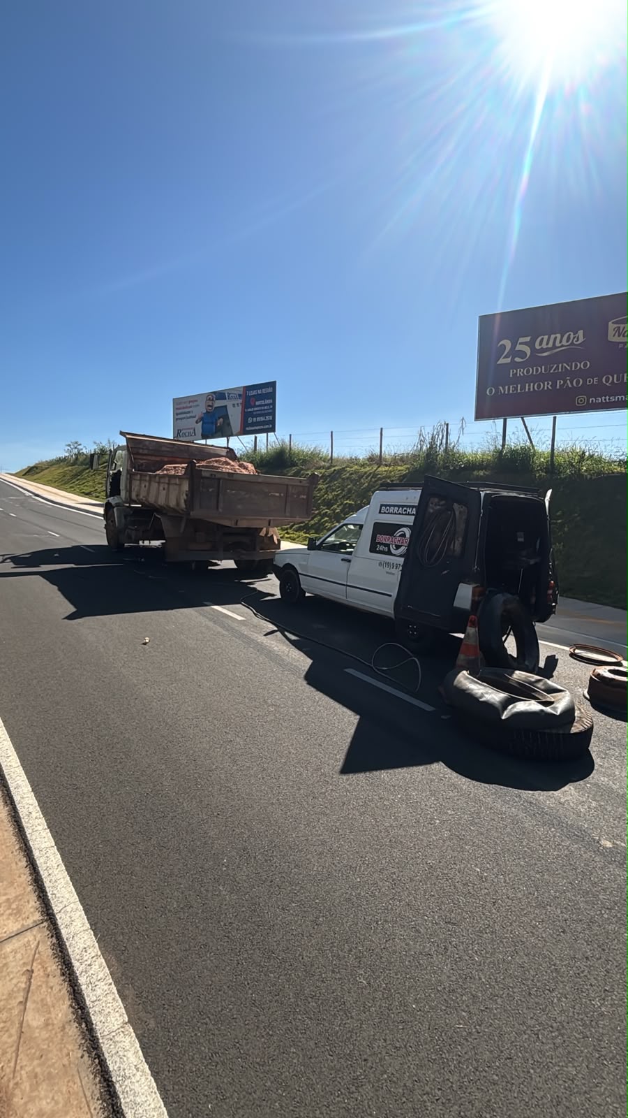 Reparo rápido de pneu na Avenida Principal